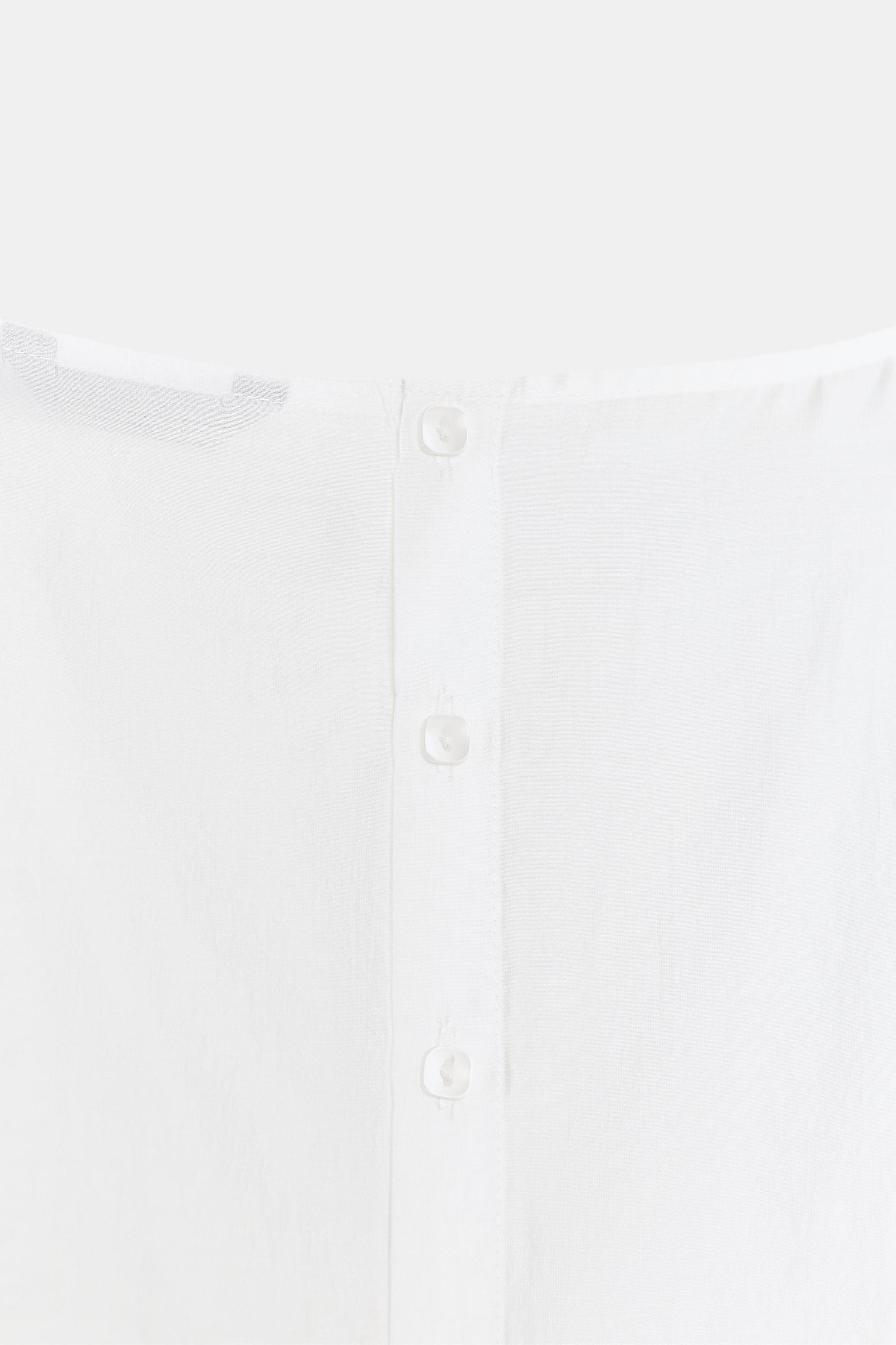 BLOUSE BRODÉE MANCHES COURTES